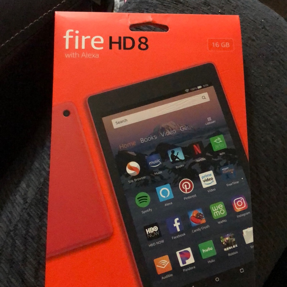 New in box Amazon Fire HD 8